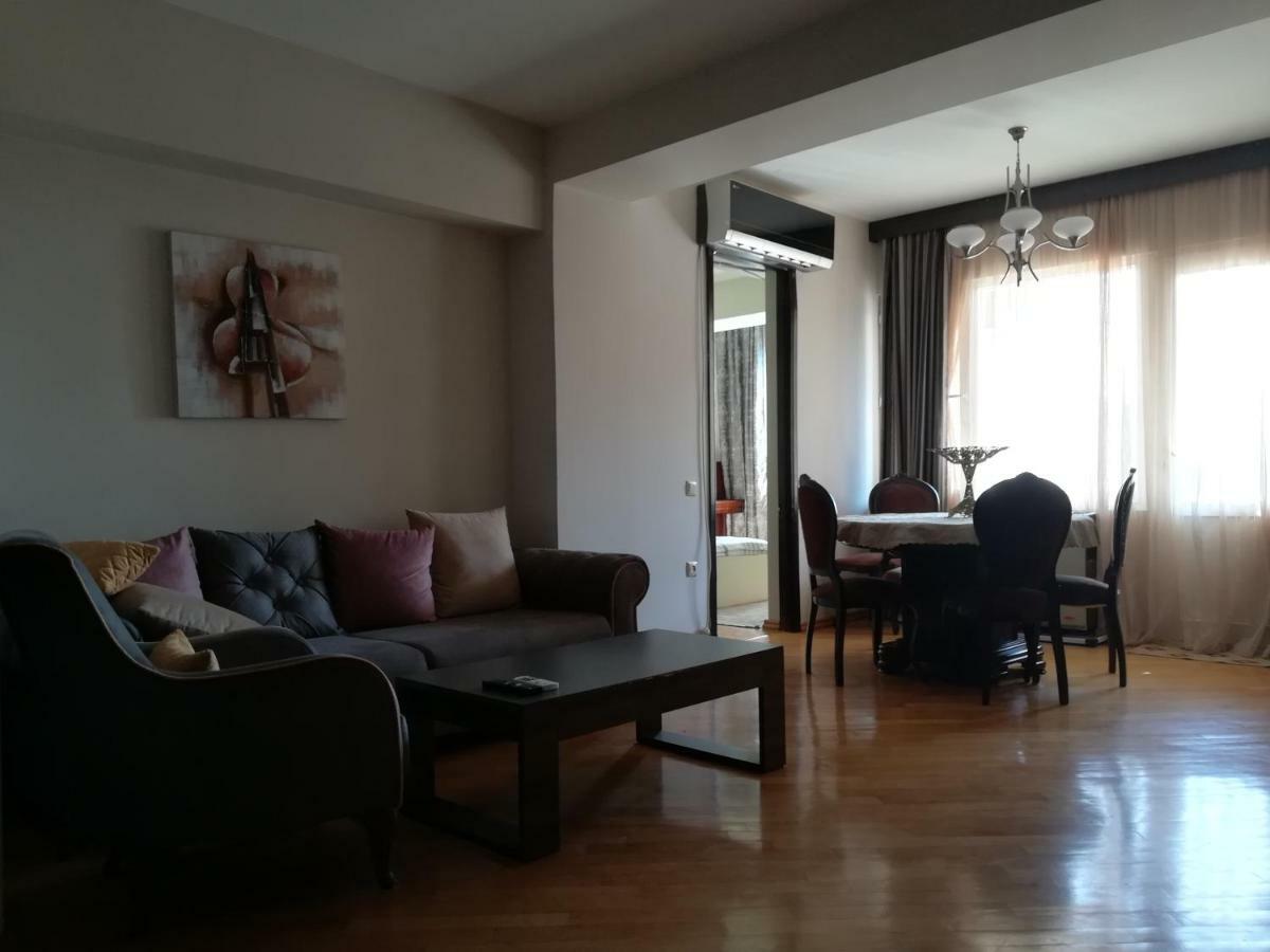 Davka Apartments Batumi Exteriör bild